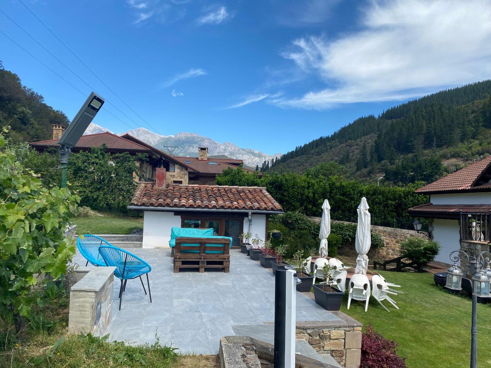 Apartamentos Rurales Valverde Potes Kültér fotó